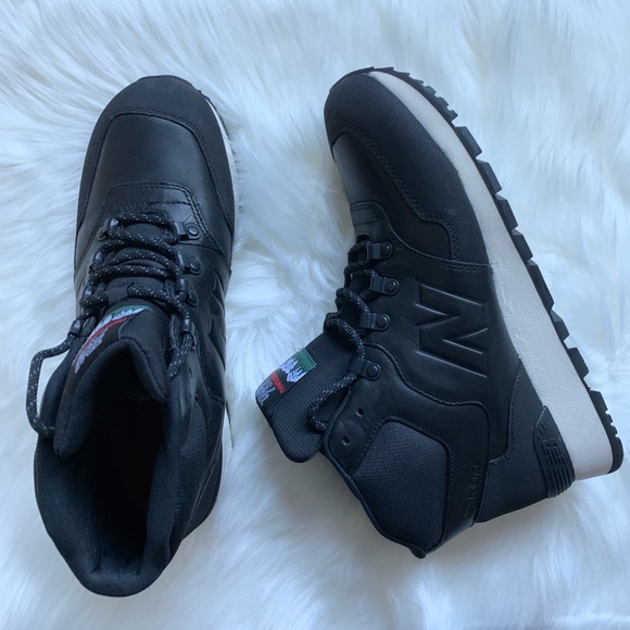 new balance 755 trail boot